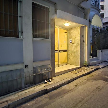 Апартаменты A Place 4 U Under Acropolis Афины Экстерьер фото