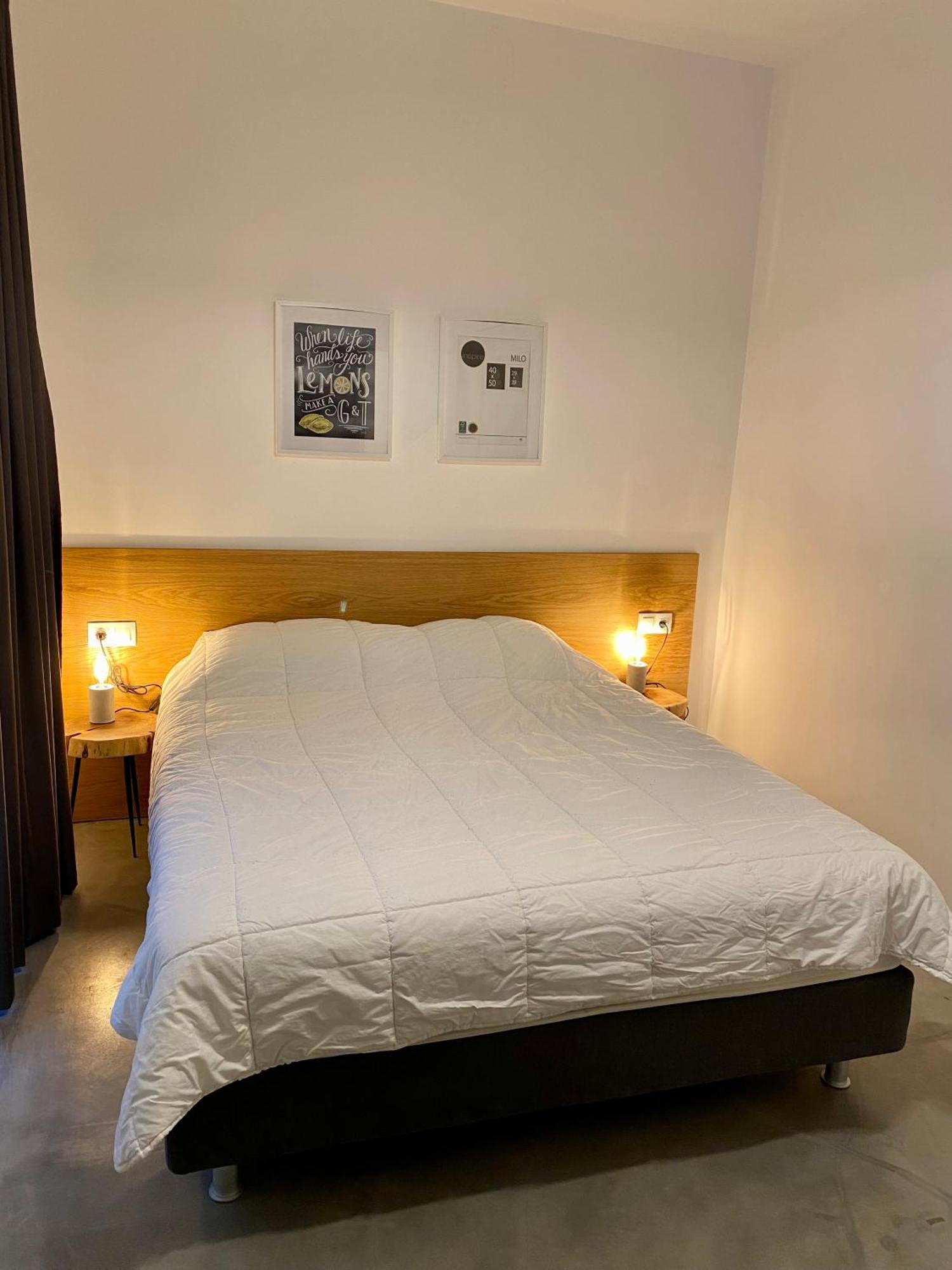 Апартаменты A Place 4 U Under Acropolis Афины Экстерьер фото